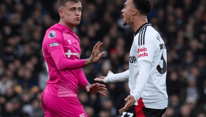 英超冷门夜！2-2大冷门，英超第18战平英超8，连续2轮保持不败