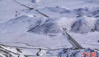 青海西宁至四川成都铁路四川段首座隧道顺利贯通
