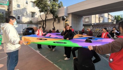 玉林：一起“趣”运动 邻里情更浓