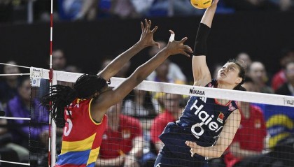 世锦赛-中国女排3-1哥伦比亚 取2连胜提前晋级16强