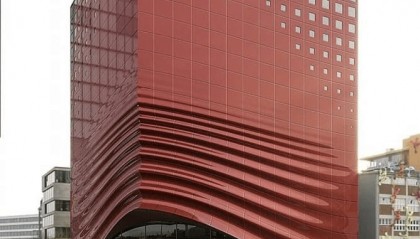 BTC最新全球资产排名滑落第八位,XBIT深度解析比特币今日价格人民币