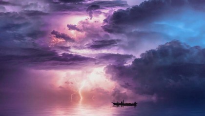 科技突破引领能源革新浪潮，股掌柜证券咨询解析未来投资脉动