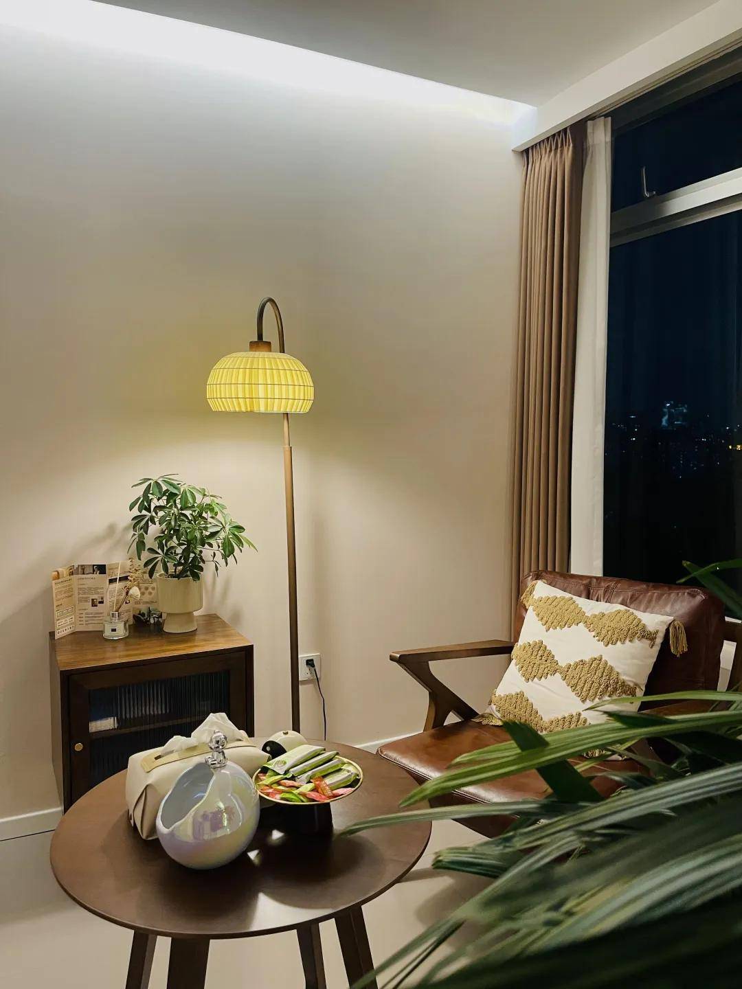 广州心理咨询价格战真相:有牌照的平台为何能媲美三甲医院?