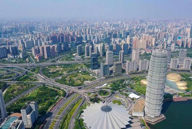 跻身全国前20强！郑州金水区凭何“能”？丨顶端观察